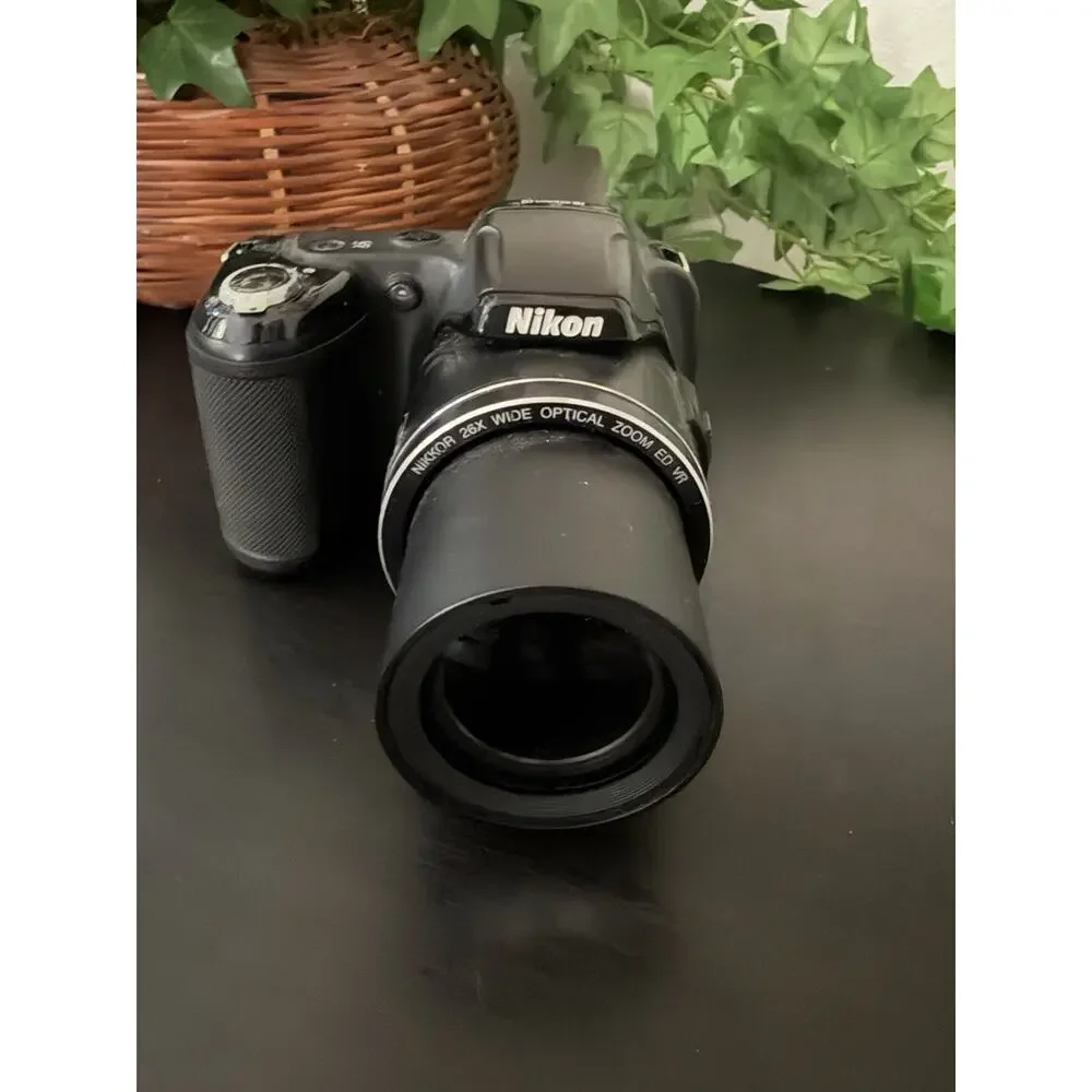 Nikon COOLPIX L810 16.1MP 26X Digital Camera Black PARTS ONLY!